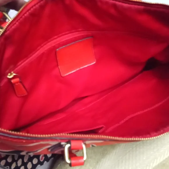 Coach Red and Black Floral Tote Bag - Picture 3 of 7
